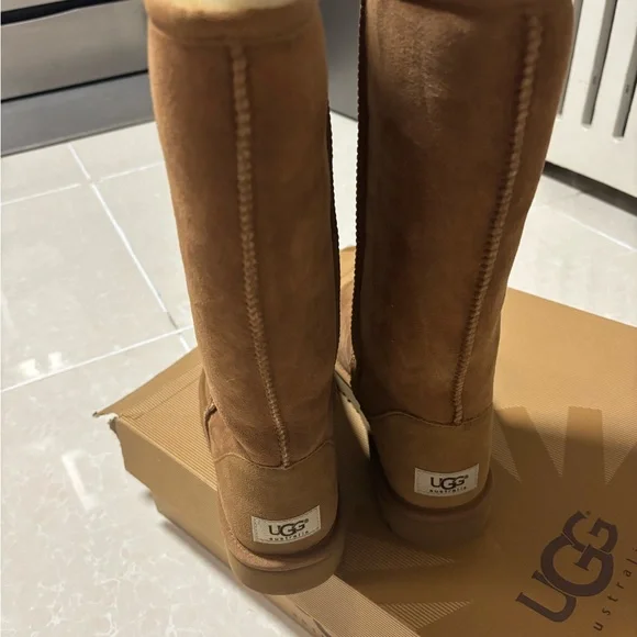 UGG Women's Classic Tall Boots in Rich Tan - Picture 4 of 6